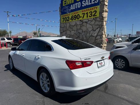 Used 2016 Chevrolet Malibu LT w/ Driver Confidence Package image 5