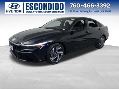 New 2025 Hyundai Elantra SEL