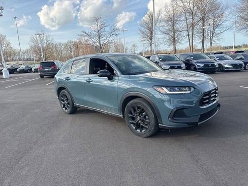 Used 2025 Honda HR-V Sport image 7