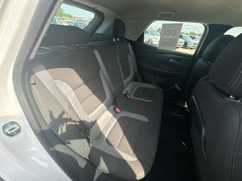 Used 2023 Chevrolet TrailBlazer LS AWD/4WD image 30