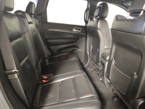 Used 2019 Jeep Grand Cherokee Limited AWD/4WD image 19