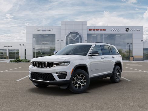New 2025 Jeep Grand Cherokee Limited image 2