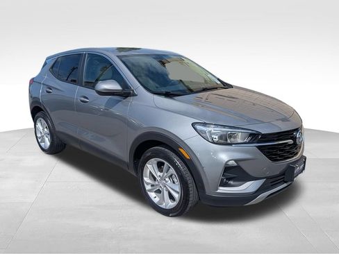 Used 2023 Buick Encore GX Preferred w/ Cold Weather Comfort Package FWD image 11