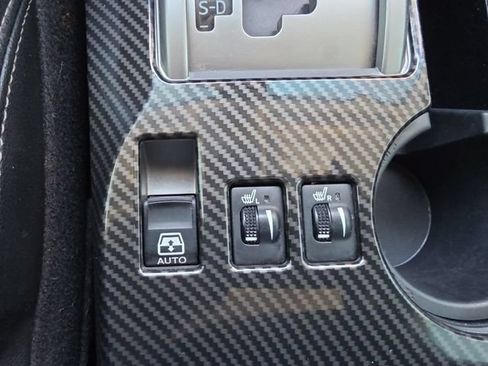 Used 2020 Toyota 4Runner SR5 Premium w/ Moonroof Package AWD/4WD image 28