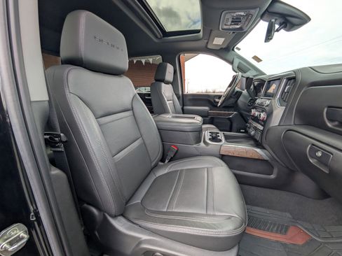 Used 2021 GMC Sierra 3500 Denali w/ Denali Ultimate Package image 58