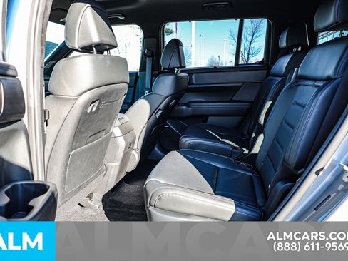 Used 2024 Hyundai Santa Fe Calligraphy image 19