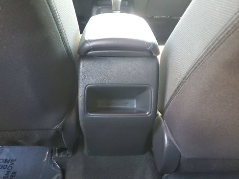 Used 2022 Toyota Corolla SE w/ Carpet Mat Package (TMS) FWD image 12