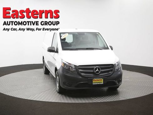 Used 2022 Mercedes-Benz Metris image 47