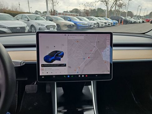 Used 2020 Tesla Model 3 Performance image 14