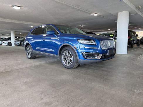 Used 2020 Lincoln Nautilus Reserve image 6