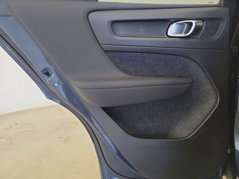 New 2026 Volvo XC40 B5 Core AWD/4WD image 15