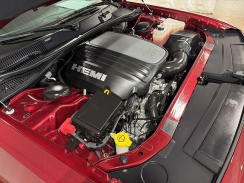 Used 2022 Dodge Challenger R/T w/ Cold Weather Group RWD image 37