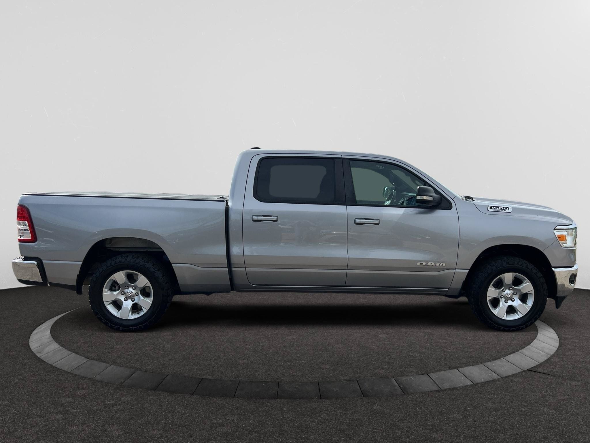 Used 2022 RAM 1500 Big Horn AWD/4WD image 5