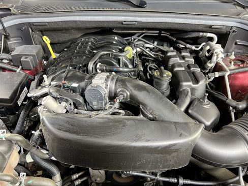 Used 2022 Dodge Durango GT image 29