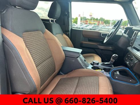 Used 2021 Ford Bronco Outer Banks AWD/4WD image 5