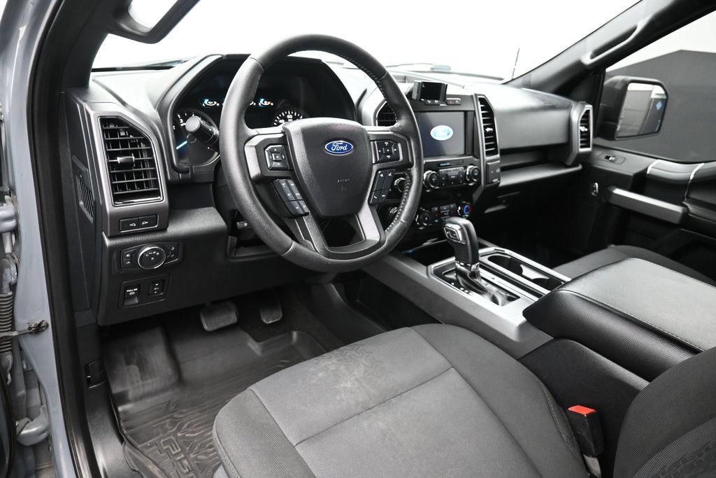 Used 2019 Ford F150 XLT w/ Equipment Group 302A Luxury AWD/4WD image 20