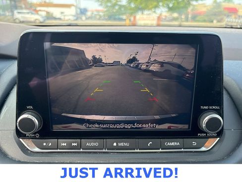 Certified 2023 Nissan Rogue SV image 21