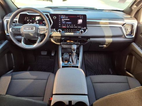 New 2026 GMC Canyon Elevation w/ Convenience Package RWD image 4