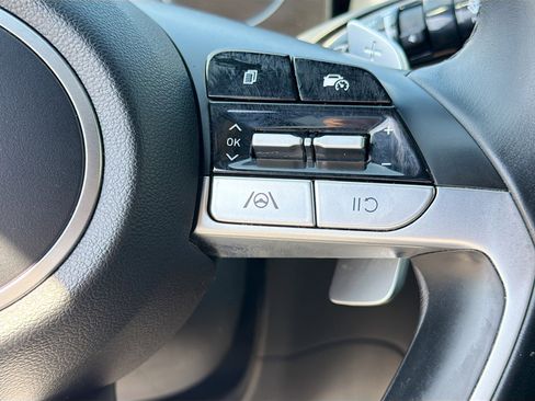 Used 2022 Hyundai Santa Cruz SEL Premium image 33