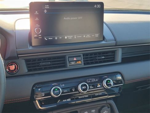 New 2025 Honda Pilot TrailSport image 25