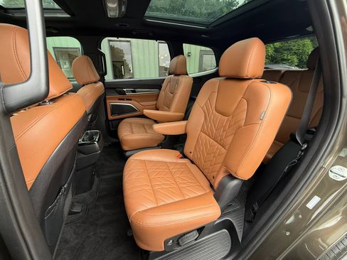 Used 2024 Kia Telluride SX X-Line AWD/4WD image 26