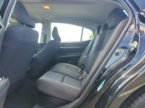 Used 2025 Toyota Camry LE FWD image 9