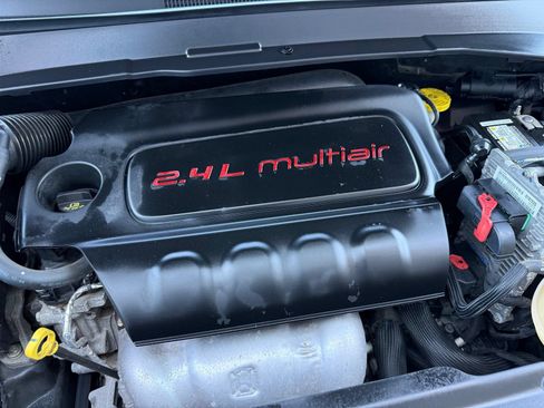 Used 2022 Jeep Compass Latitude w/ Convenience Group AWD/4WD image 38