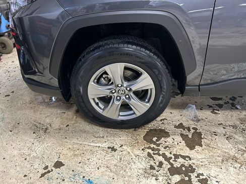 Certified 2025 Toyota RAV4 XLE AWD/4WD image 10
