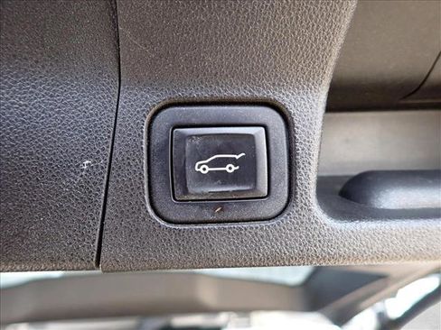 Used 2019 GMC Acadia SLT image 9