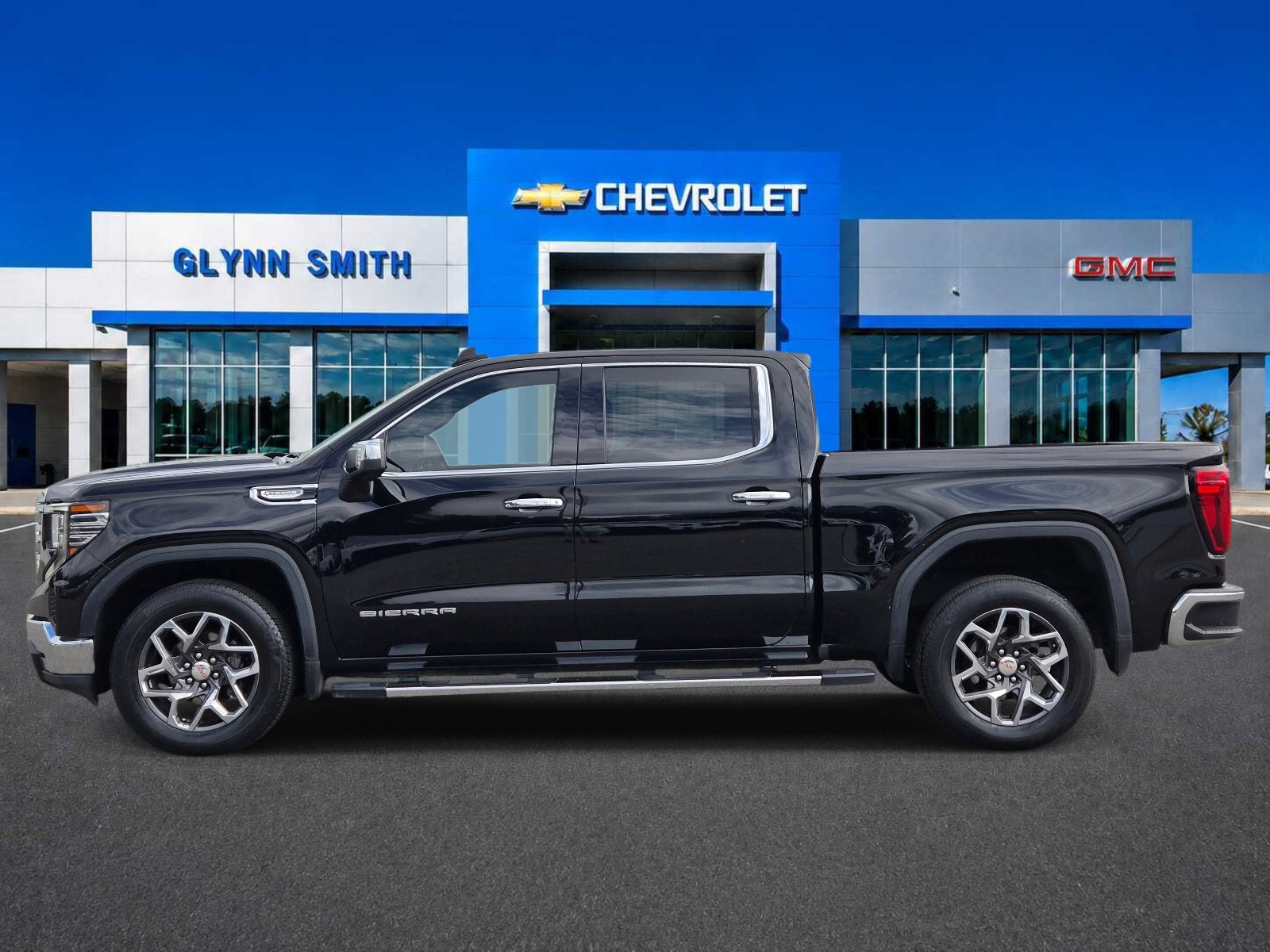 Used 2023 GMC Sierra 1500 SLT RWD image 12