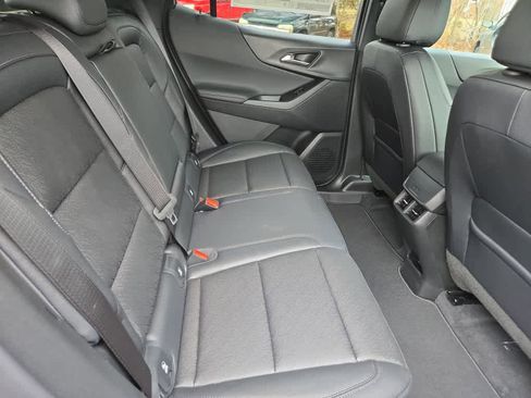 New 2026 Chevrolet Equinox LT w/ Convenience Package II image 38