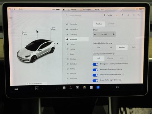 Used 2020 Tesla Model 3 Standard Range Plus image 23