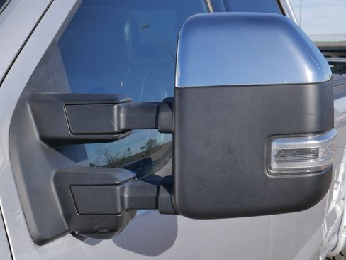 Used 2017 Ford F250 Lariat w/ Lariat Ultimate Package image 12