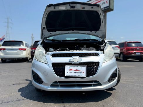 Used 2014 Chevrolet Spark LT FWD image 10