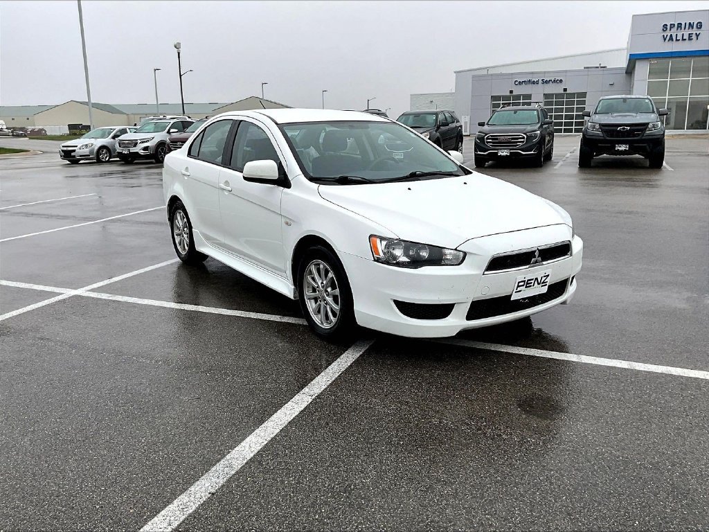 Used 2014 Mitsubishi Lancer ES FWD image 3