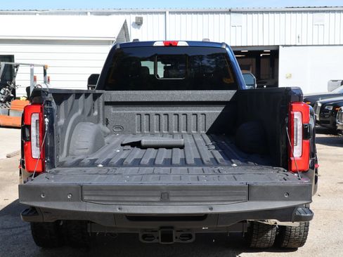 Used 2024 Ford F450 Platinum w/ FX4 Off-Road Package image 49