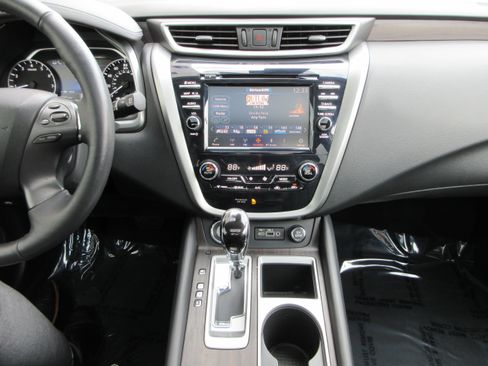 Used 2023 Nissan Murano Platinum w/ Cargo Package image 40