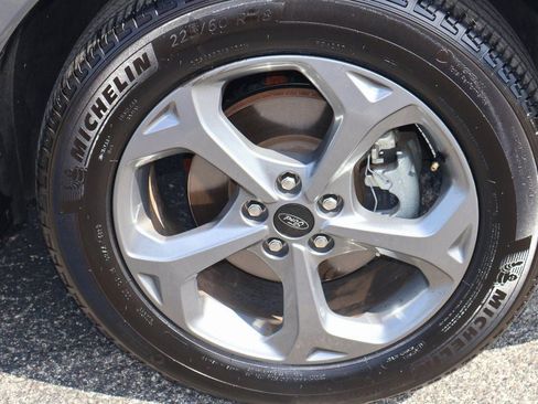 Used 2024 Ford Escape ST-Line image 7