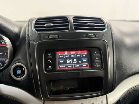 Used 2017 Dodge Journey SE w/ Flexible Seating Group FWD image 59