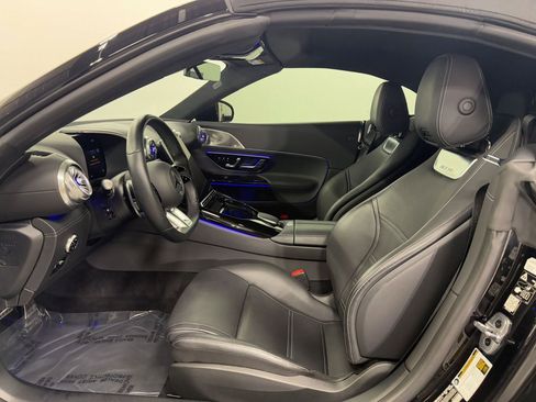 Used 2022 Mercedes-Benz SL 55 AMG 4MATIC image 10