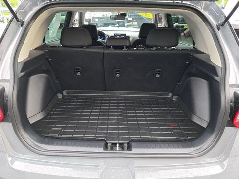 Used 2023 Hyundai Venue SEL FWD image 20