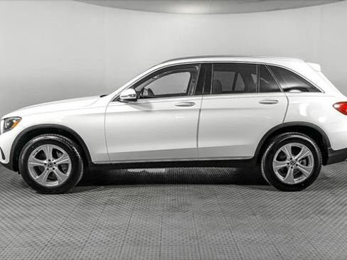 Used 2017 Mercedes-Benz GLC 300 image 3