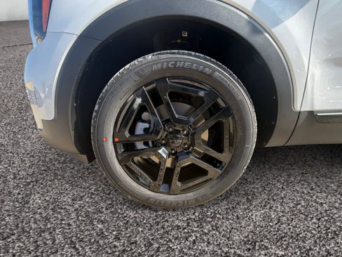 New 2025 Kia Telluride SX Prestige X-Line image 14