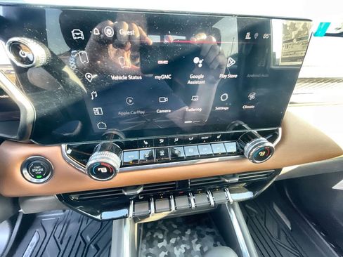 New 2026 GMC Canyon AT4 image 14