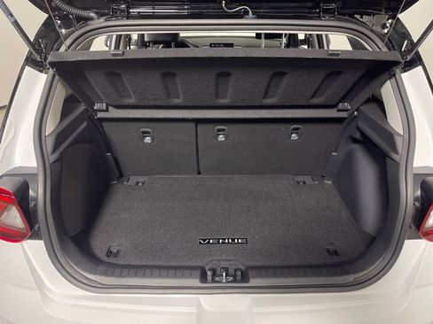 New 2026 Hyundai Venue SEL image 10