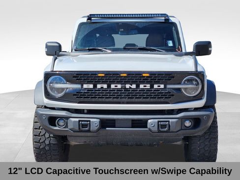 Used 2022 Ford Bronco Wildtrak AWD/4WD image 7