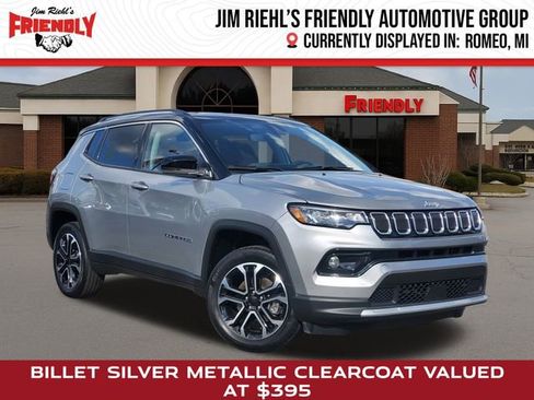 Used 2022 Jeep Compass Limited image 1