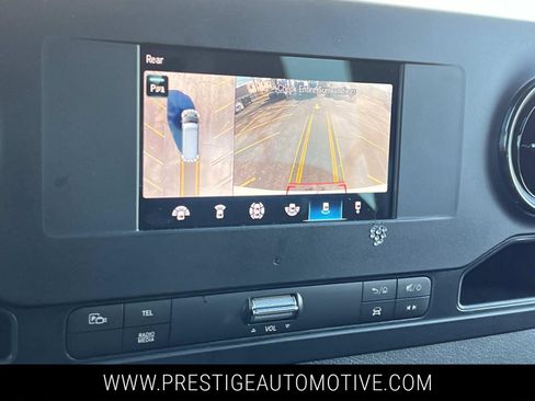Used 2024 Mercedes-Benz Sprinter 2500 image 25