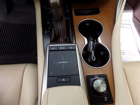Used 2020 Lexus RX 350 FWD w/ Premium Package image 34