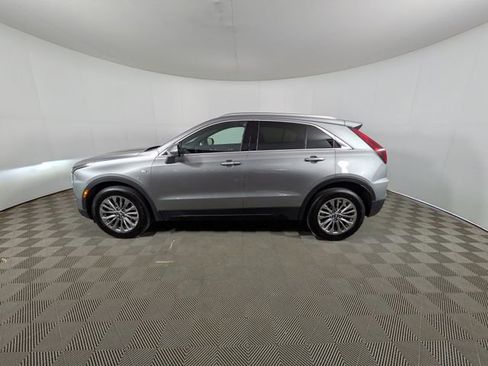 Used 2025 Cadillac XT4 Premium Luxury FWD image 16
